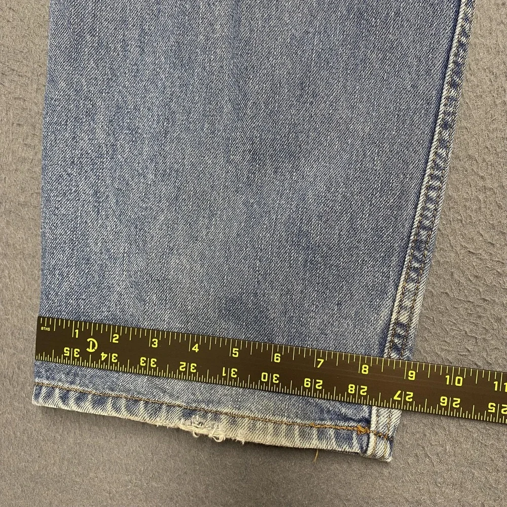 VTG Levis‎ 550 Jeans Mens 38x32 Blue Relaxed Tapered Denim Light Wash y2k - Picture 10 of 14